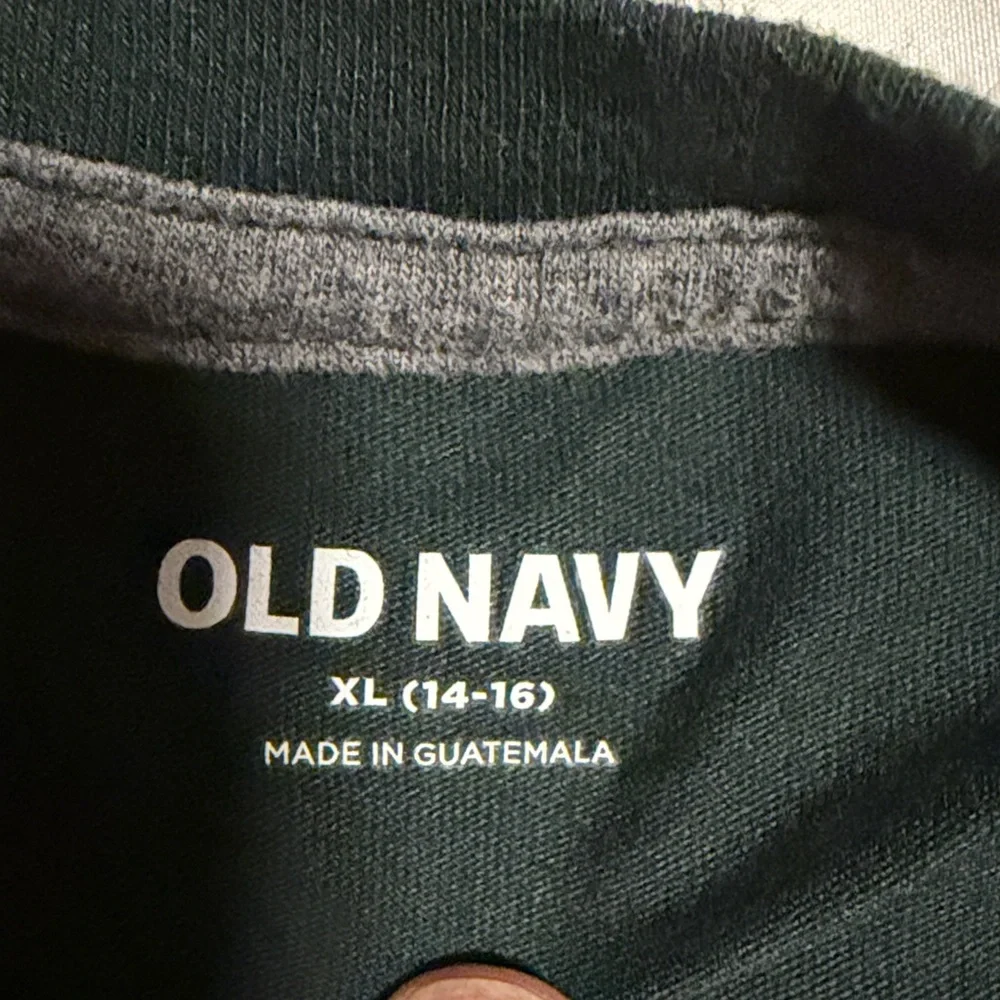 Old Navy Dark Green T-Shirt